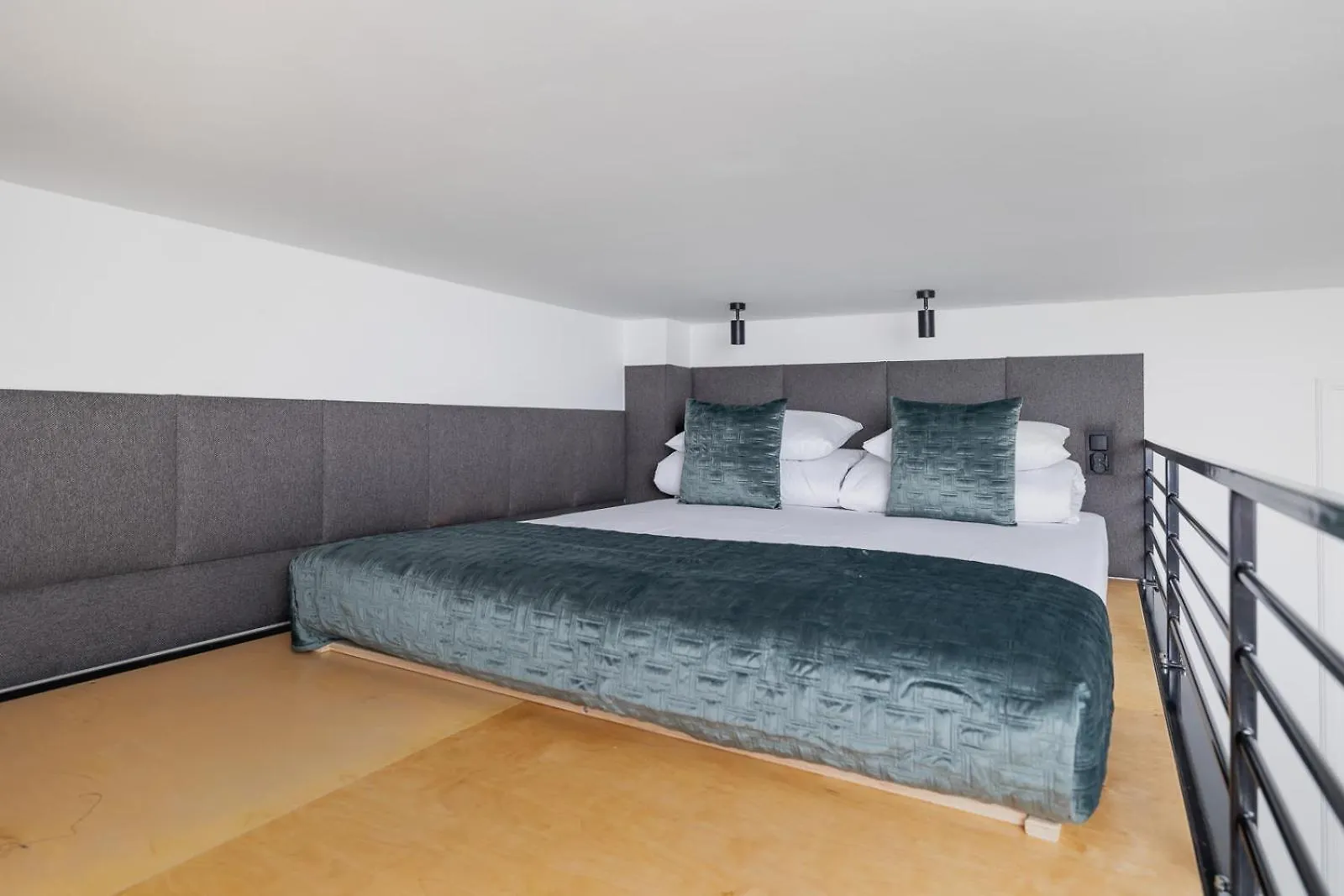 Apartment With Balcony - 41 Starowislna Street Krakow
