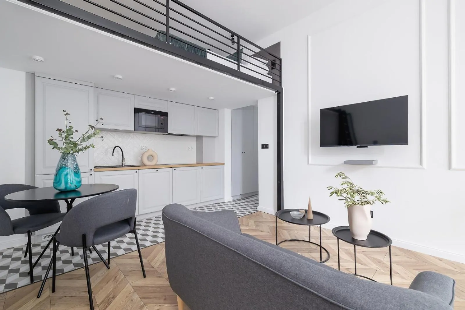 Apartment With Balcony - 41 Starowislna Street Krakow